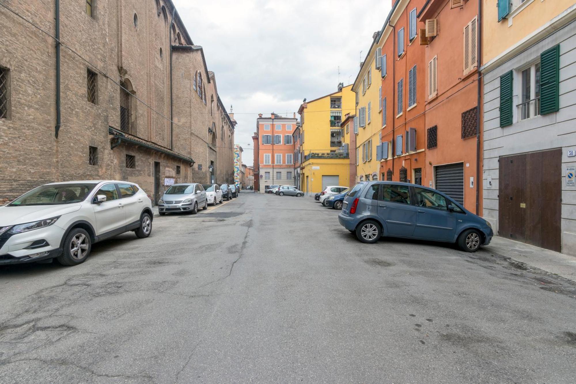 A 2 Passi Da Piazza Grande Lejlighed Modena Eksteriør billede